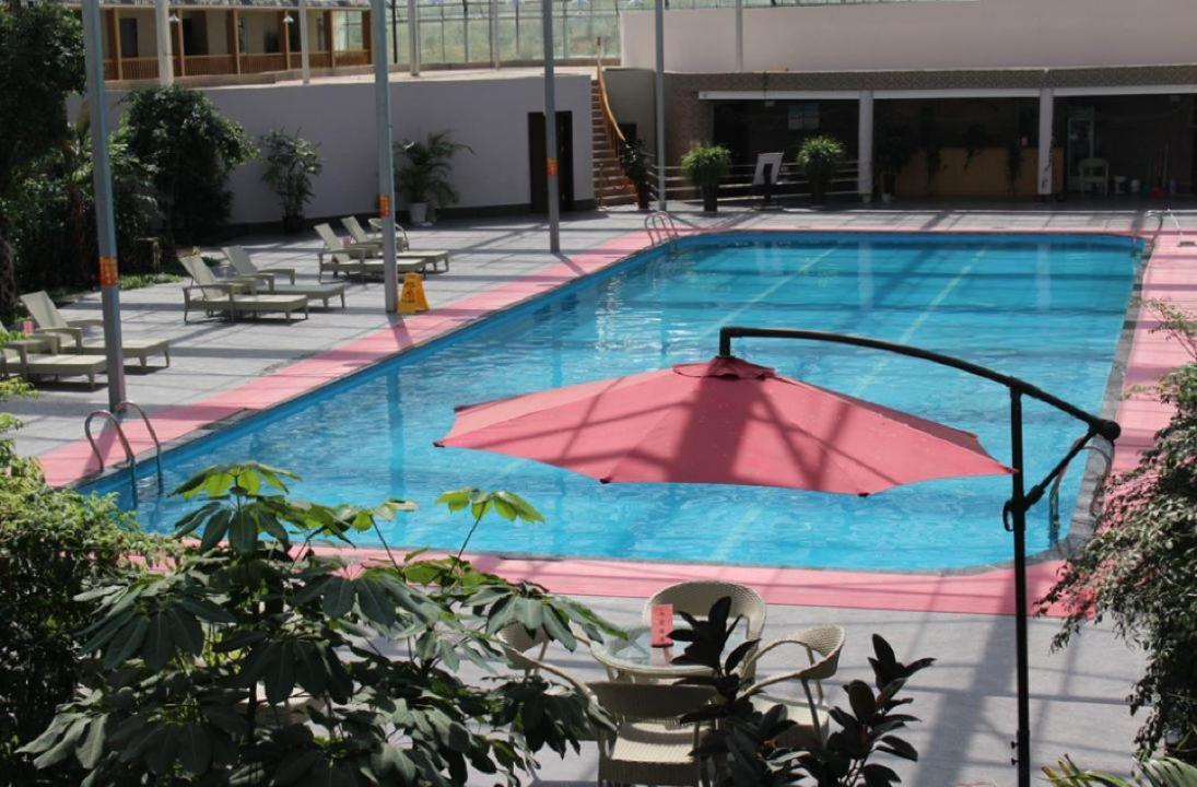 Huayin Huashan Xinghe International Hotel מראה חיצוני תמונה