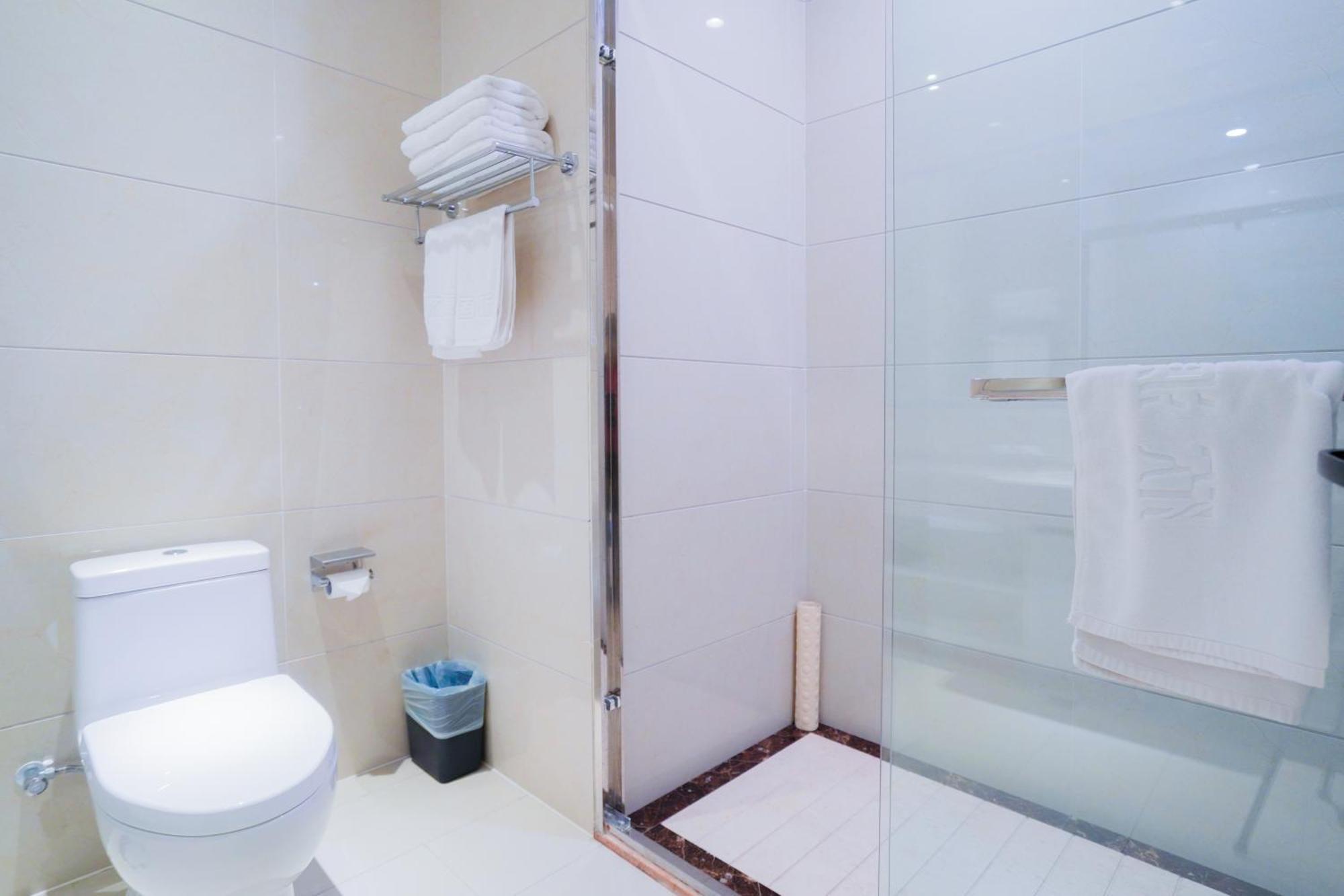 Huayin Huashan Xinghe International Hotel מראה חיצוני תמונה